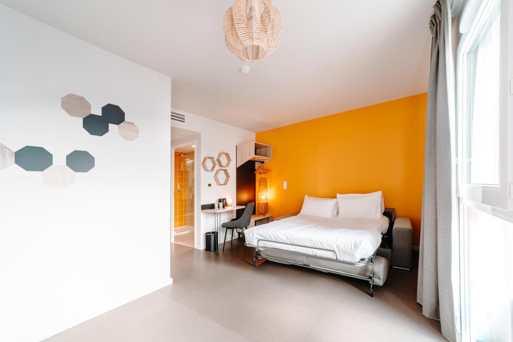 Beelodge Centre Hotel